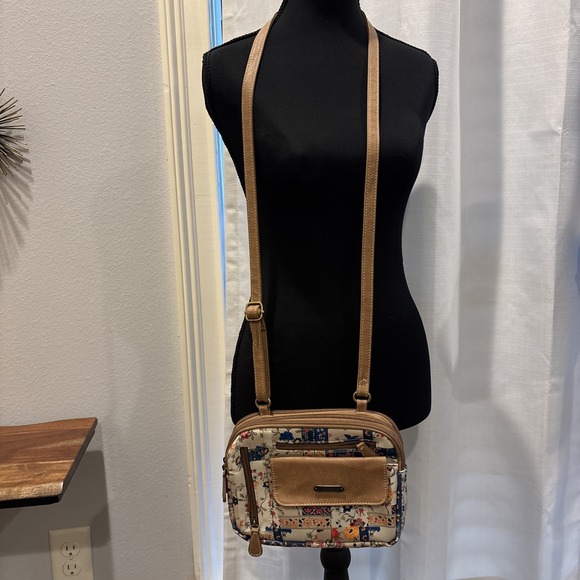 MultiSac Zippy Triple Compartment Crossbody Bag Purse Traveling Pockets EUC - Picture 2 of 12